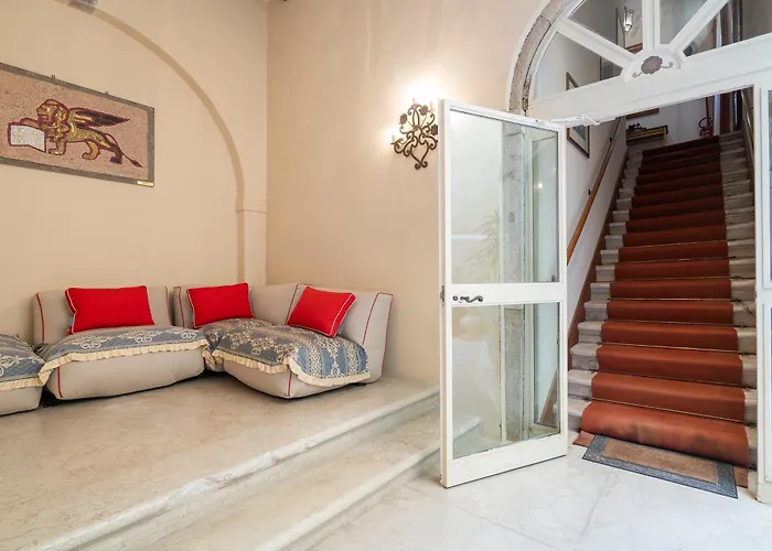 Fortuny3967 Suites & Wine